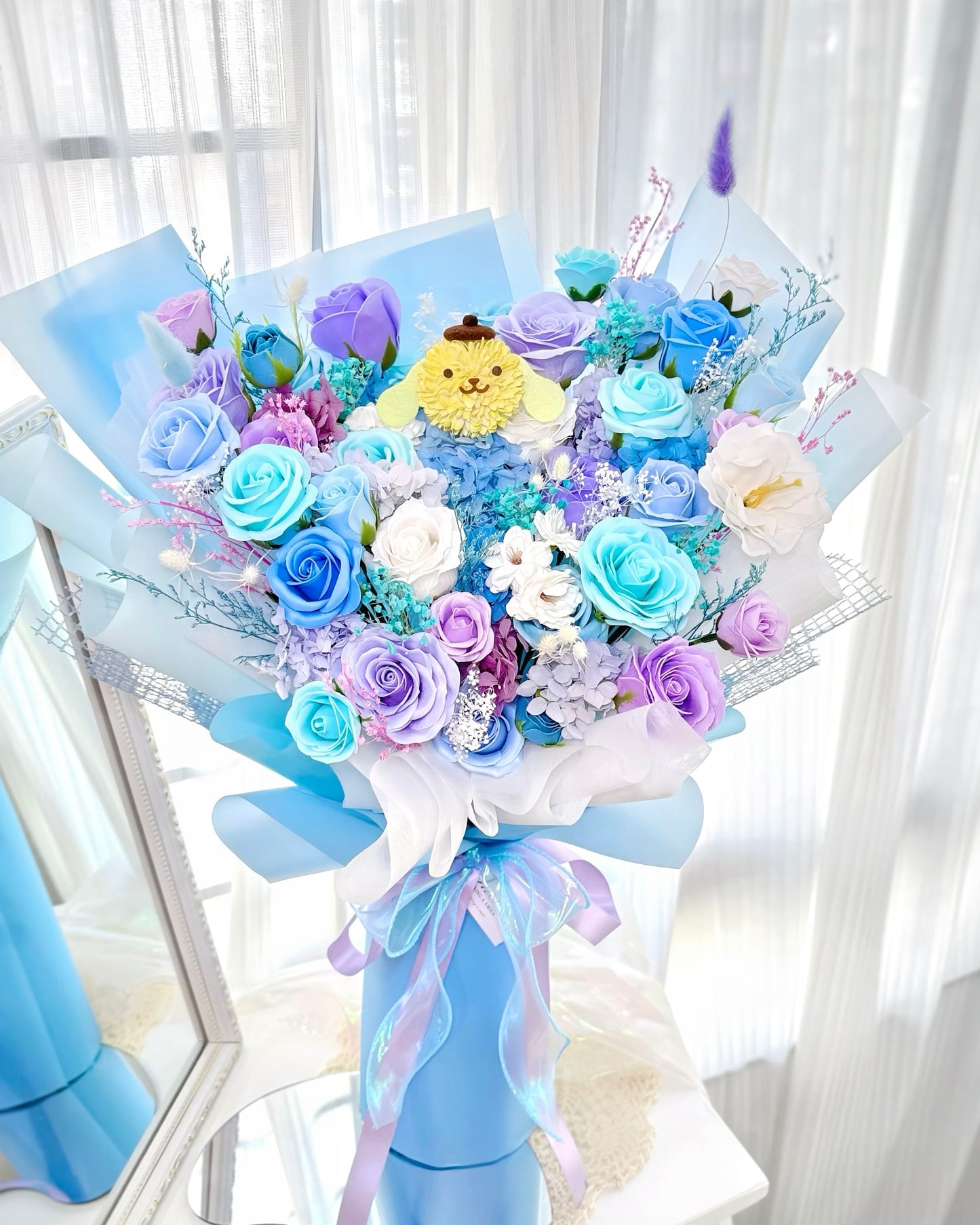 布甸狗Pom Pom Purin|L混藍紫香皂花x保鮮花花束
