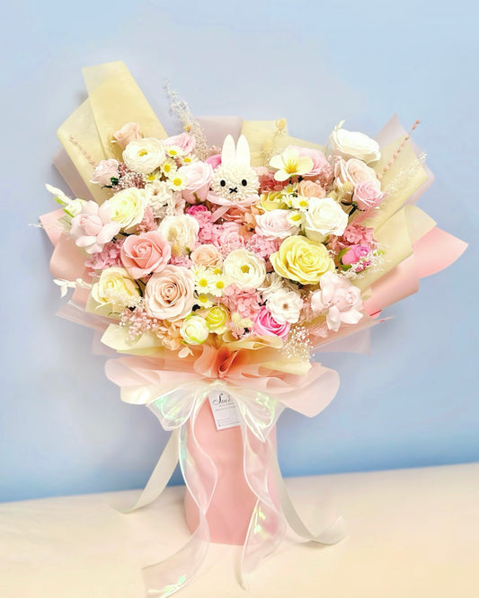 Miffy兔｜L粉紅淺黃香皂花x保鮮花花束